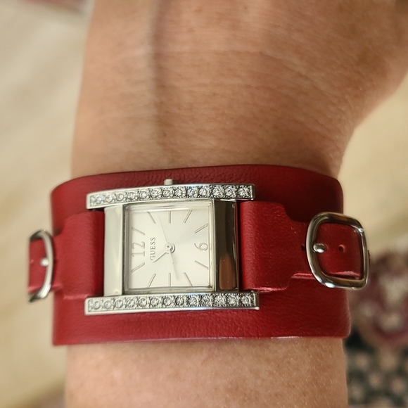 Guess Watch - Picture 8 of 8